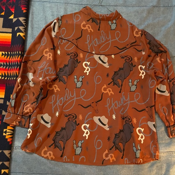 Western Horse Print Pearl Snap Shirt - Picture 6 of 11